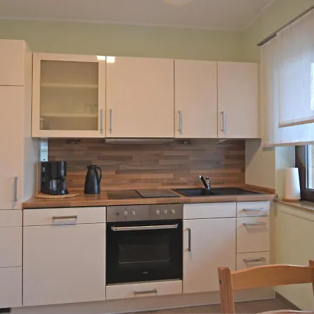 Cozy In Dudinghausen With Large Garden Appartamento Medebach